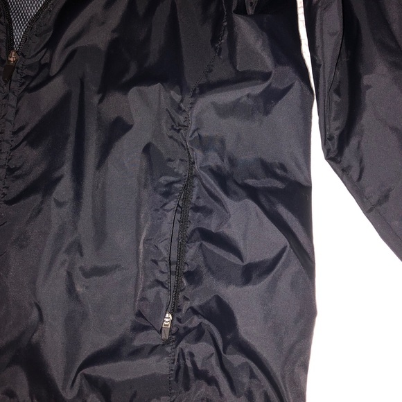 NIKE KIDS WINDBREAKER - Picture 2 of 3
